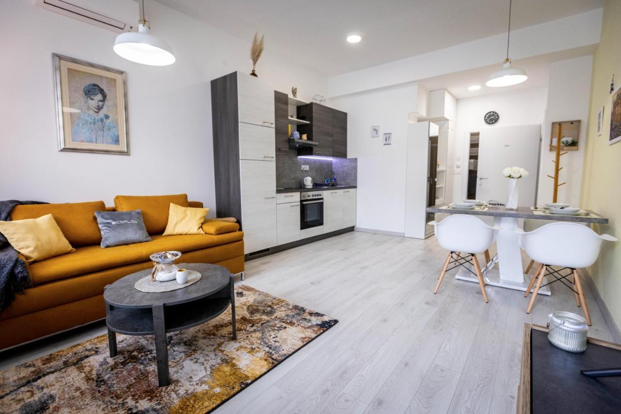 Deluxe Egle1 I Egle 2 Whit A Private Parking Apartman Zagreb